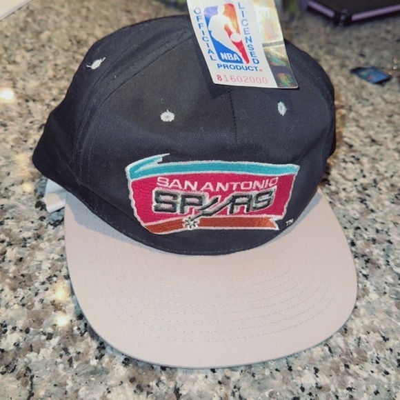 Vintage San Antonio Spurs AJD Licensed NFL Rare Green Bill SnapbackHat 90s Tags - Picture 16 of 16